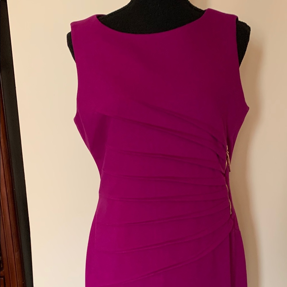 Ivanka Trump fitted short career dress